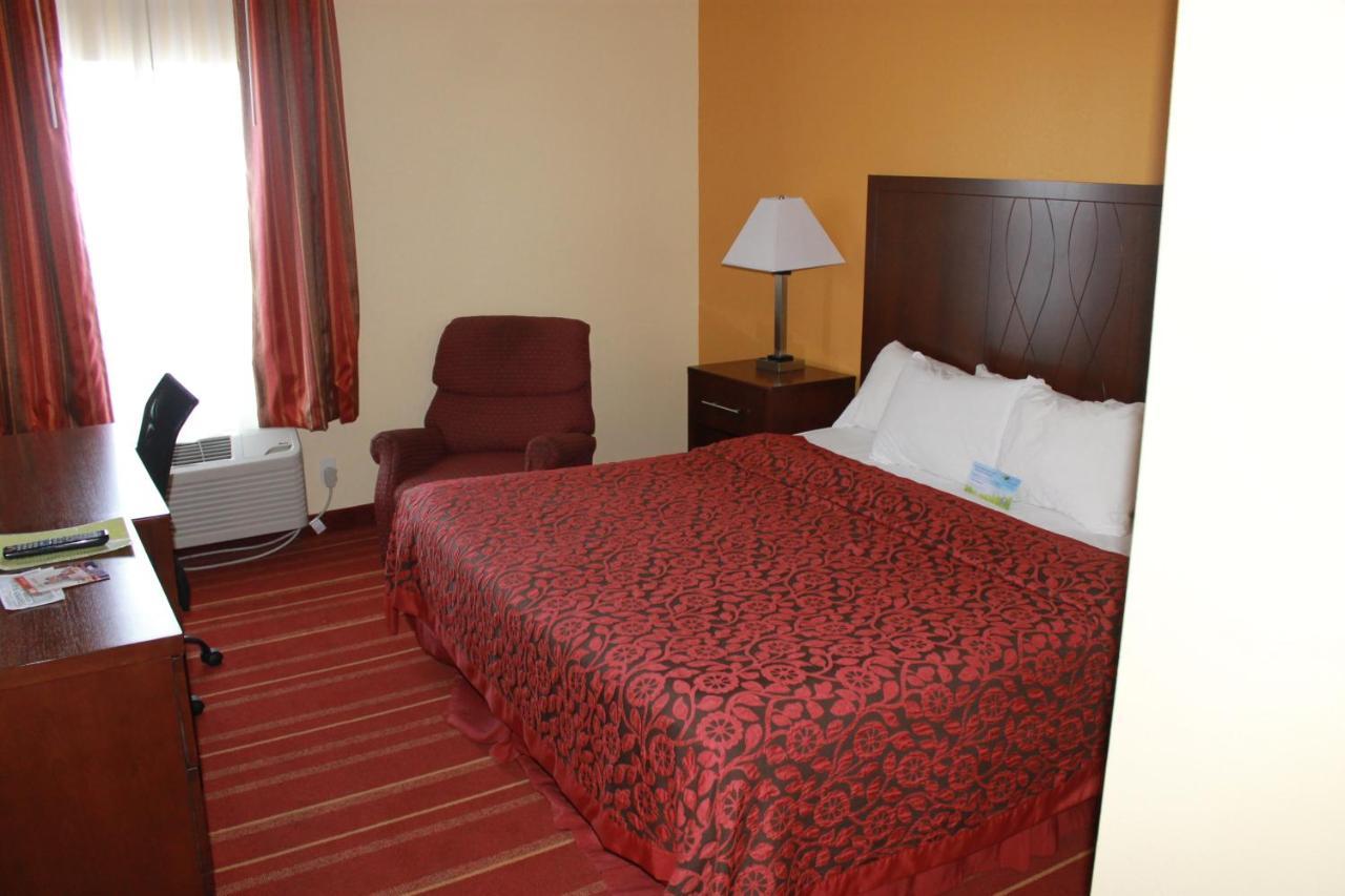 Days Inn By Wyndham Walcott Davenport Exteriér fotografie